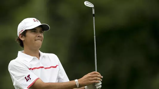 Golf Signee Sinks Hole-in-One