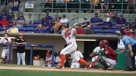 Season Ends with 7-5 Loss in NCAA Regional