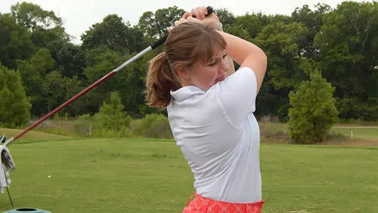 Women 17th in strong field
