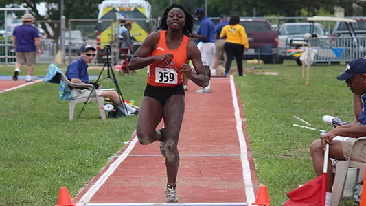 Kats Kick off 2014 Campaign Saturday
