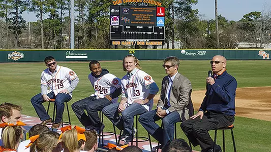Astros Visit Don Sanders Stadium