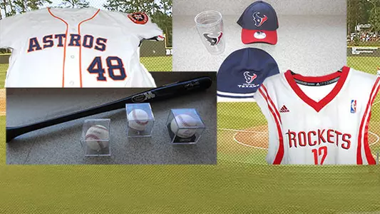 Baseball Auction Features Exciting Items