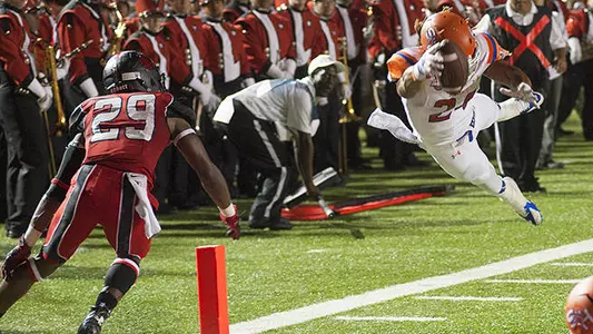 No. 4 McNeese visits SHSU for homecoming