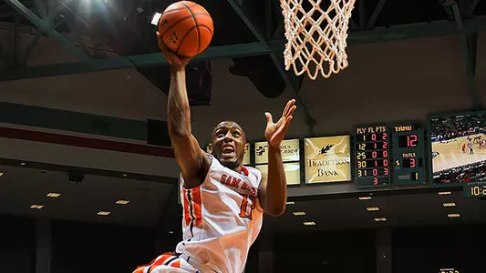 DeMarcus Gatlin Back As A Leader for Kats