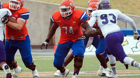 Donald Jackson III Earns New Preseason Honor