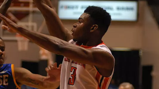Bearkats roll past UTPA 78-59 Saturday