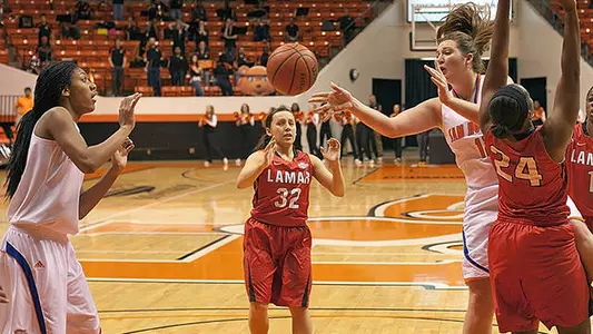 SHSU women fall to Lamar