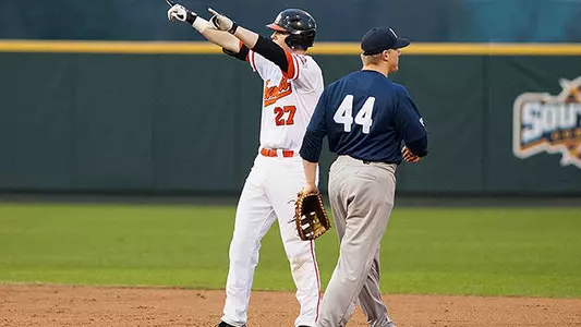 Errors costly in 8-5 loss to Rice