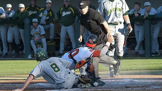 Kats take four-game win streak to Baylor