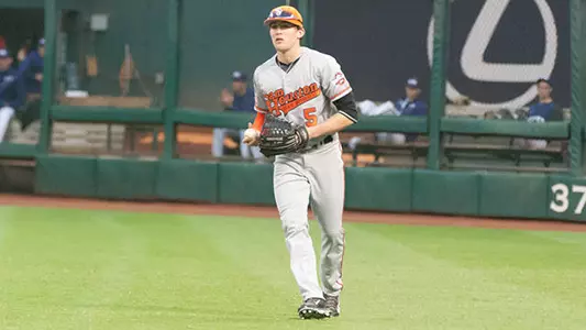 Lee leads Kats to 5-4 win over SFA