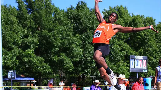 Bearkats Enter Outdoor Finals In Third