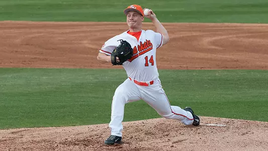 Kats tied for first after 8-4 win over HBU