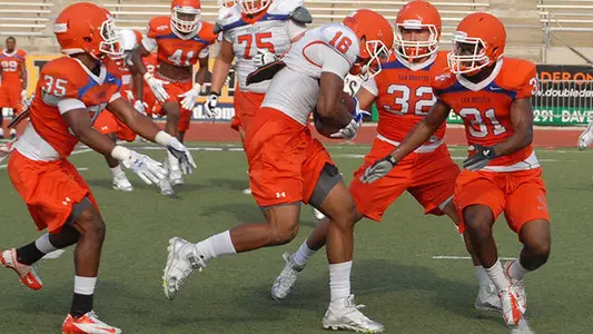 Kats complete first week of preseason camp