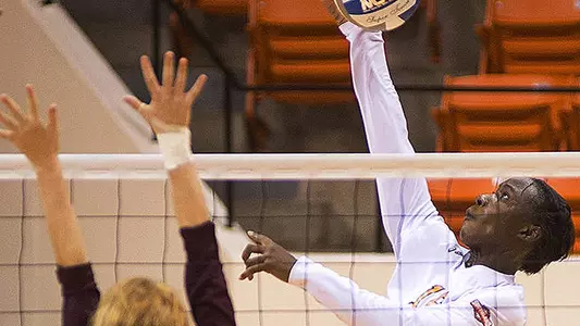 Wells-Gibson earns another Southland honor