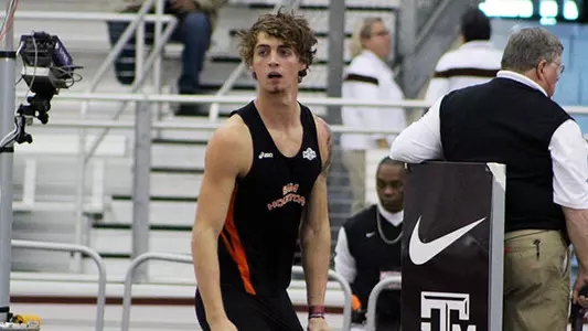 SHSU men strike gold at Texas A&M Indoor