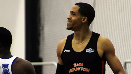 Rodney Jones Wins 400 meters in New Mexico