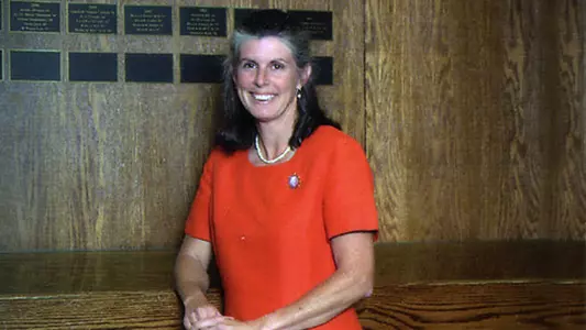 Thompson Receives Regents' Staff Member Award