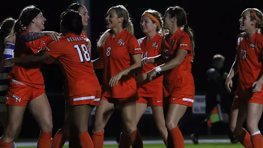 Sam Houston soccer welcomes 10 in 2016 class