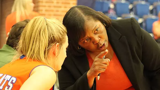 Q & A With Assistant Coach Rosalind Jennings