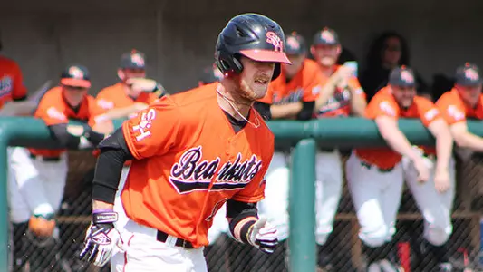 Sam earns series win over OU with 8-5 victory