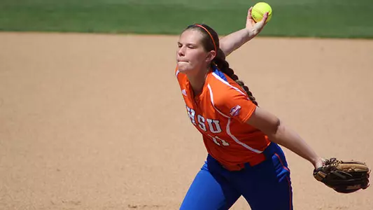 Islanders edge Kats 2-1 for series sweep
