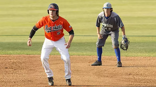 Kats down Islanders 3-2 in series opener