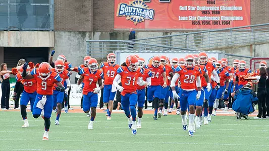 Single-game tickets on sale with Texans incentives