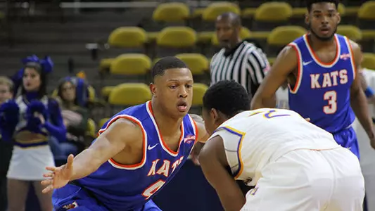 Bearkat men play host to Nicholls Monday night
