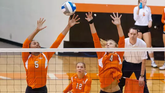 Vaughn, Kats take down Cowgirls