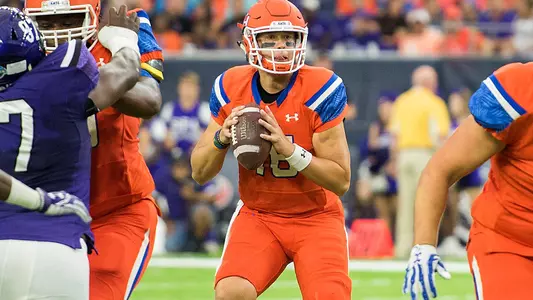 Briscoe Earns SLC, National Honors