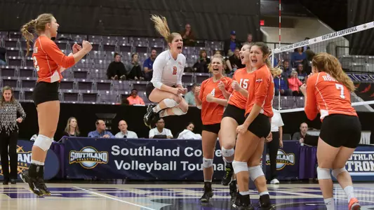 Kats Drop Hard-Fought Title Match To Islanders
