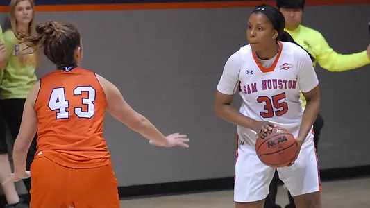 Early deficit devours Kats against UTRGV