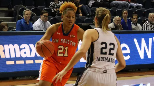 Baxter boasts career best, Kats fall at Rice