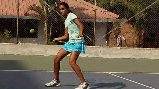 Yamalapalli Signs With Bearkat Tennis