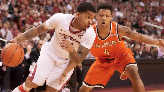 Razorbacks Race Past Bearkats