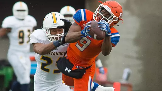 Kats win wild one, down Chattanooga 41-36