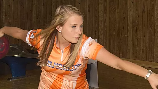 Bowlers 8-3 in SFA tournament in Houston