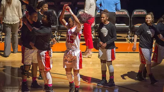 Women hosts red-hot Bears at 2 p.m. Saturday