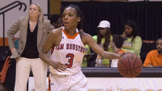 Women make UCA work to down Kats 73-63