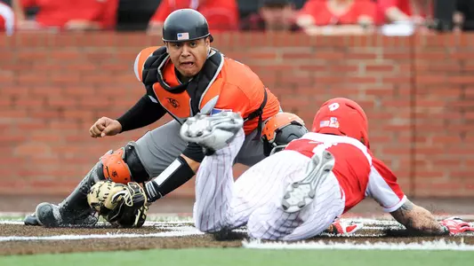 No. 6 Cajuns bats awake, Kats fall in finale