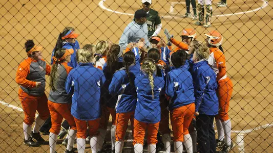 Softball falls to Baylor 13-4