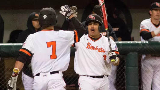 Odom limits UNO but Kats fall in extras