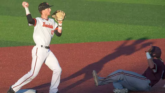 Comeback Kats defeat Texas State 8-6