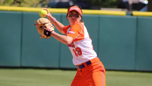 Sam Houston Takes On Roadrunners