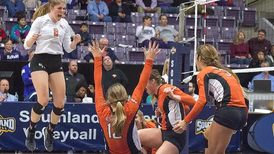 Bearkats Complete Spring Play