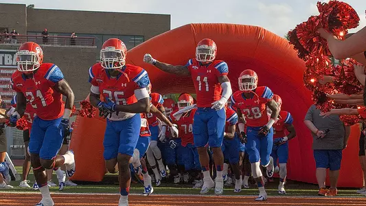 Offense Vs. Defense In Spring Game