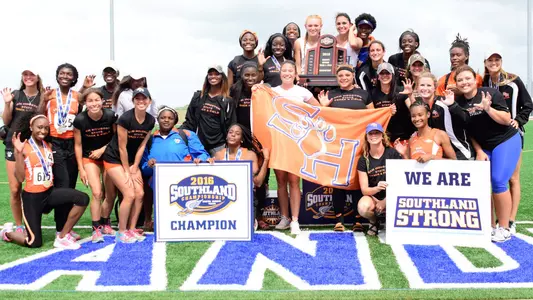Nine SHSU women named all-academic honorees