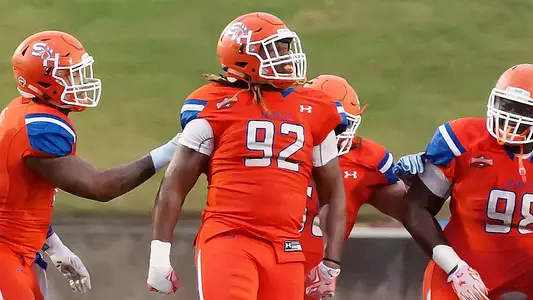 Hall Named As FCS Dominating Defender