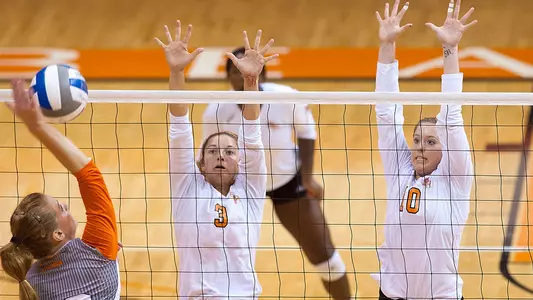 Kats scratch back, sweep UAPB in Arlington