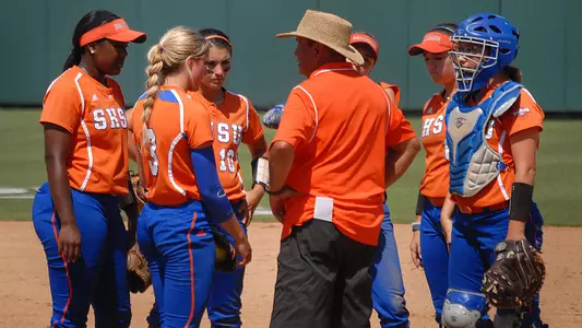 Softball announced fall, spring schedules